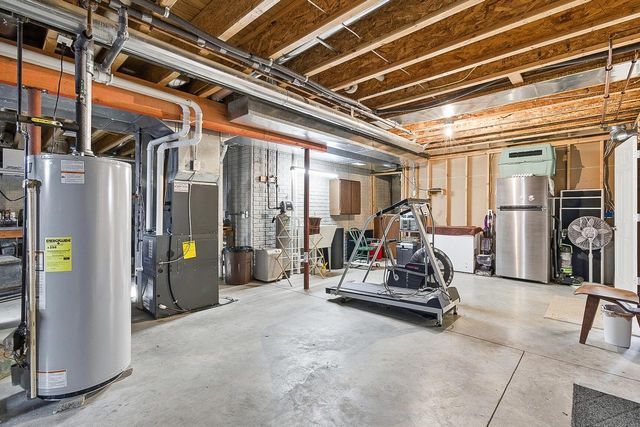 111 Bayfield COURT, Lake Mills, WI 53551