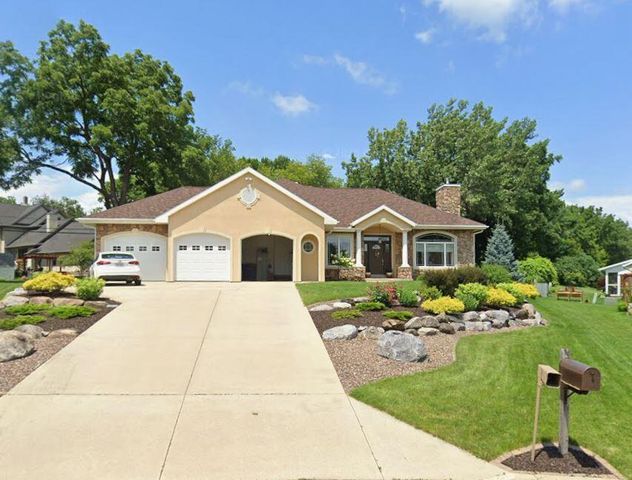 111 Bayfield COURT, Lake Mills, WI 53551