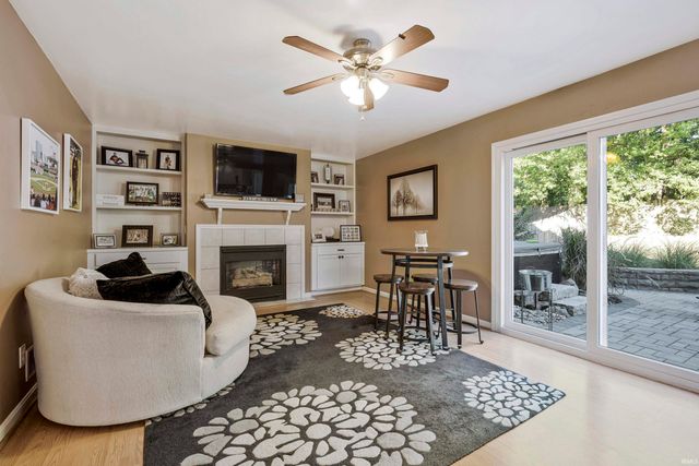 3666 Katalla Drive, Newburgh, IN 47630