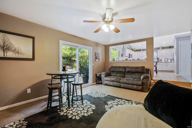 3666 Katalla Drive, Newburgh, IN 47630