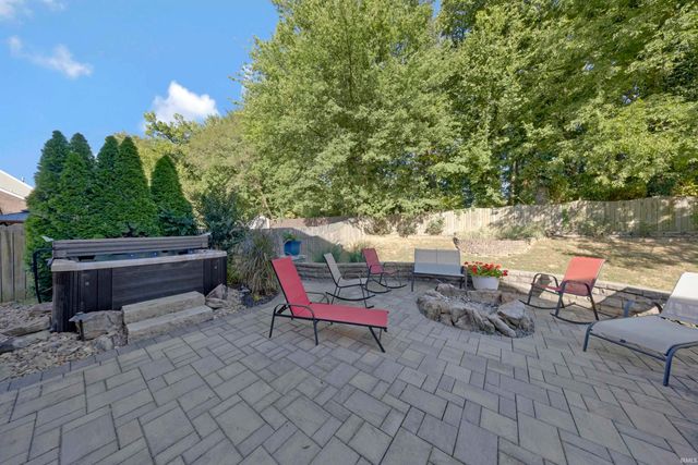 3666 Katalla Drive, Newburgh, IN 47630