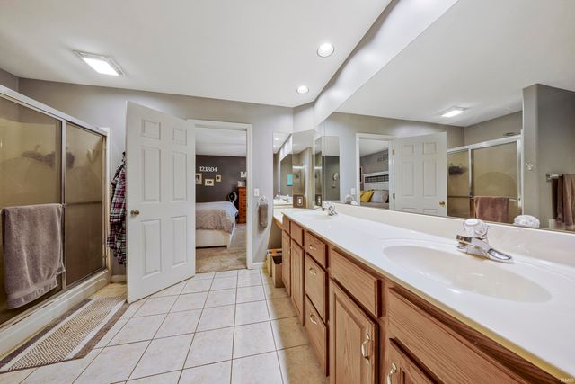 3666 Katalla Drive, Newburgh, IN 47630