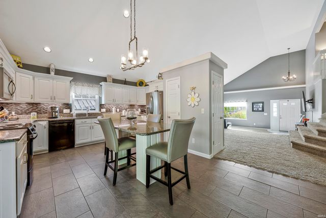 3666 Katalla Drive, Newburgh, IN 47630