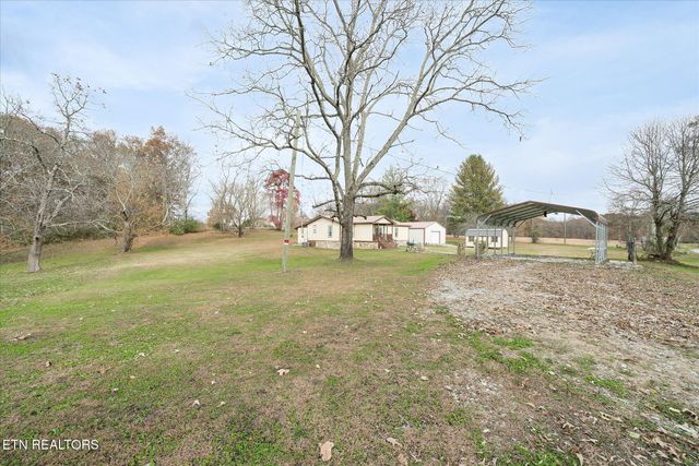 409 W Loop Rd, Sparta, TN 38583