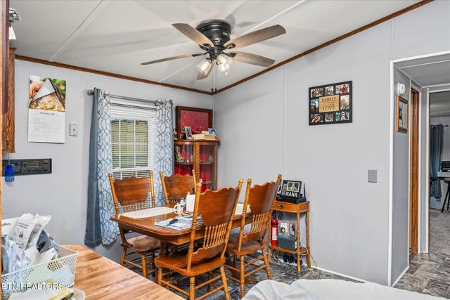 409 W Loop Rd, Sparta, TN 38583