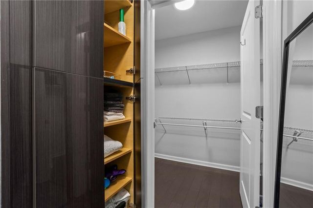 3040 Peachtree Road NW 209, Atlanta, GA 30305