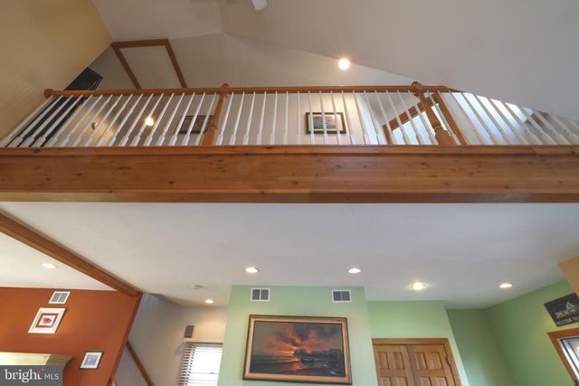 18 W 16TH ST, Long Beach, NJ 08008