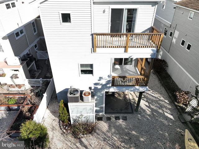 18 W 16TH ST, Long Beach, NJ 08008