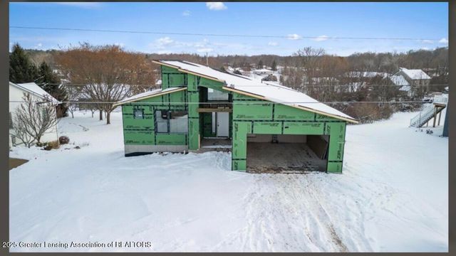 6860 W Galway Circle, Dimondale, MI 48821