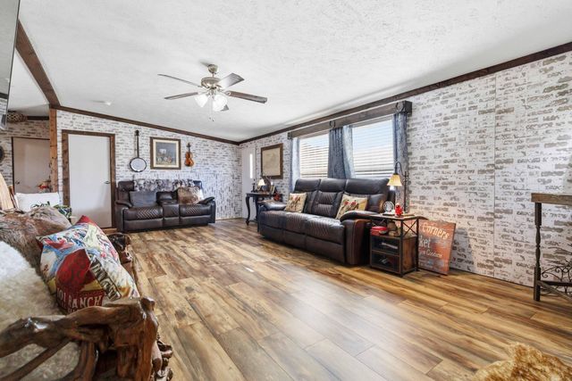 80 Benjamin Lane, Somerset, KY 42501