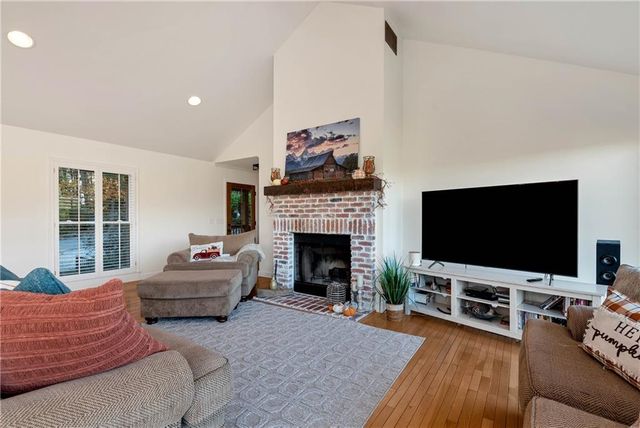 962 Woodbrier, Sautee Nacoochee, GA 30571