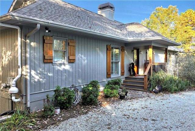 962 Woodbrier, Sautee Nacoochee, GA 30571