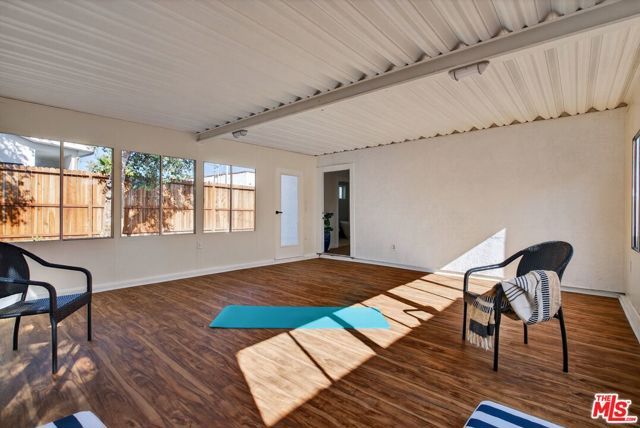 10031 S Harvard Boulevard, Los Angeles, CA 90047