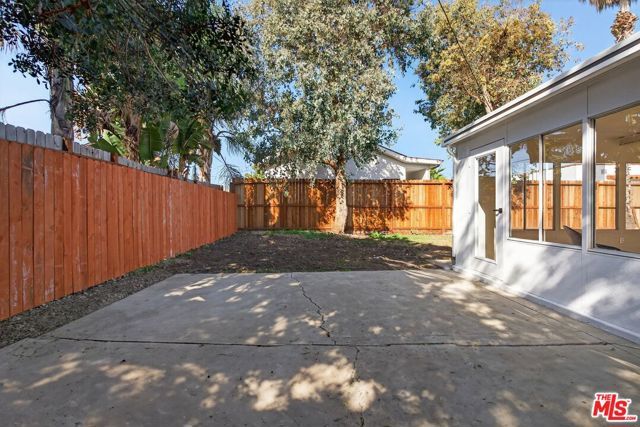 10031 S Harvard Boulevard, Los Angeles, CA 90047