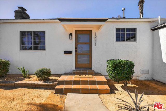 10031 S Harvard Boulevard, Los Angeles, CA 90047