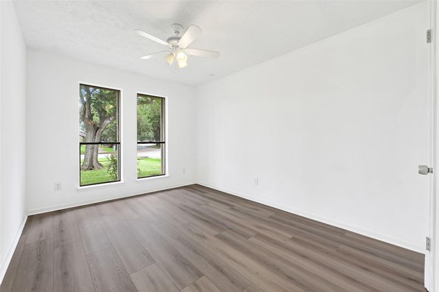 2730 Mesquite Drive, Sugar Land, TX 77479