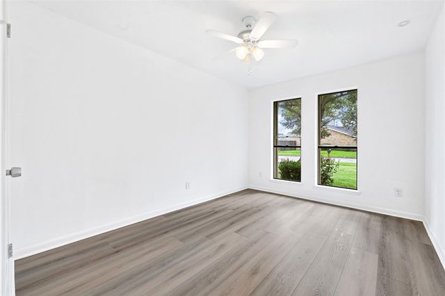 2730 Mesquite Drive, Sugar Land, TX 77479