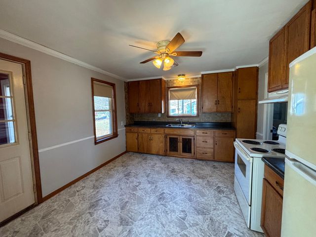 103 2nd Avenue N, Waite Park, MN 56387