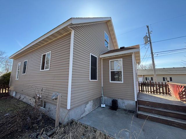 103 2nd Avenue N, Waite Park, MN 56387