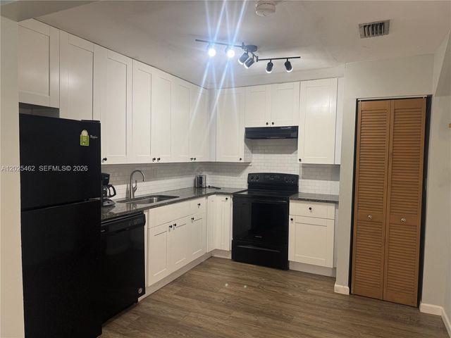 823 NE 19th Ave 1-3, Fort Lauderdale, FL 33304