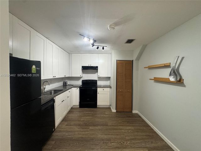 823 NE 19th Ave 1-3, Fort Lauderdale, FL 33304