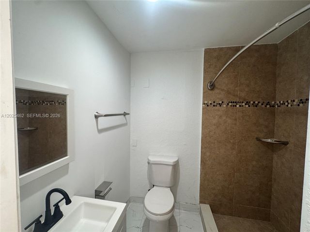 823 NE 19th Ave 1-3, Fort Lauderdale, FL 33304