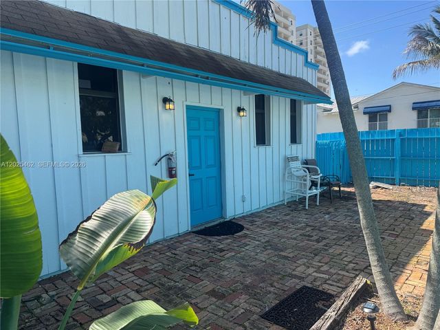 823 NE 19th Ave 1-3, Fort Lauderdale, FL 33304