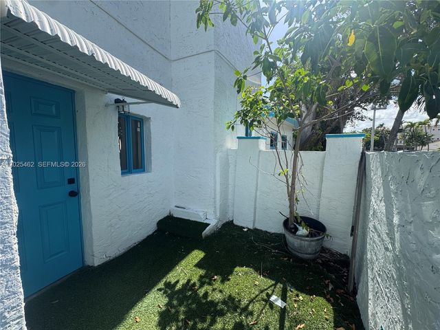 823 NE 19th Ave 1-3, Fort Lauderdale, FL 33304