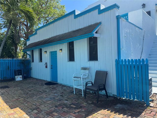 823 NE 19th Ave 1-3, Fort Lauderdale, FL 33304