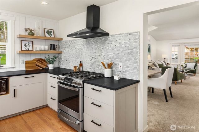 7528 172nd Street SE, Snohomish, WA 98296