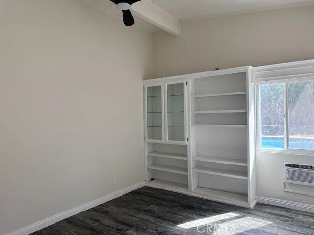 1020 N Mountain View, Fullerton, CA 92831