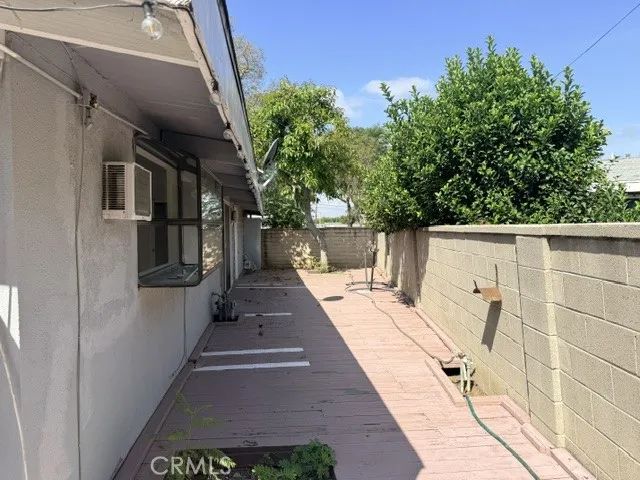 1020 N Mountain View, Fullerton, CA 92831