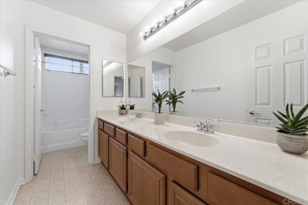 Image 22 of property listing at 745 Helmsdale Road, San Marcos, CA 92069