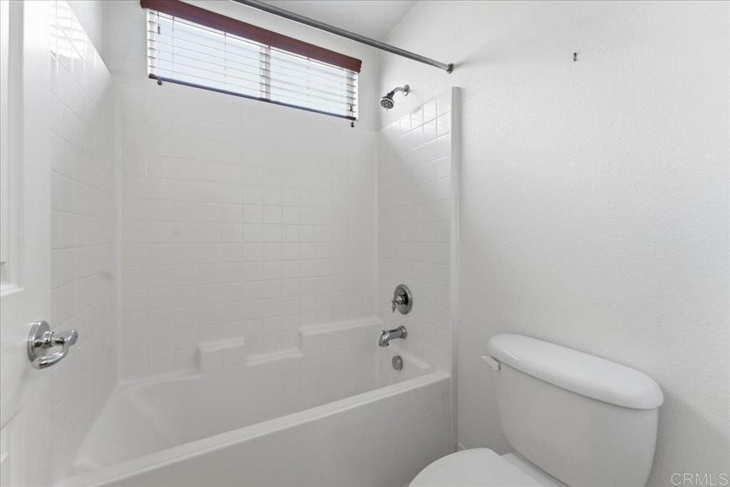 Image 23 of property listing at 745 Helmsdale Road, San Marcos, CA 92069