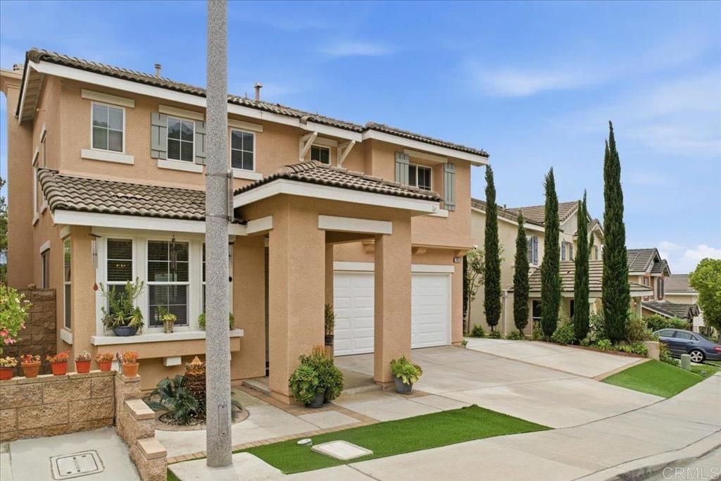 Image 3 of property listing at 745 Helmsdale Road, San Marcos, CA 92069