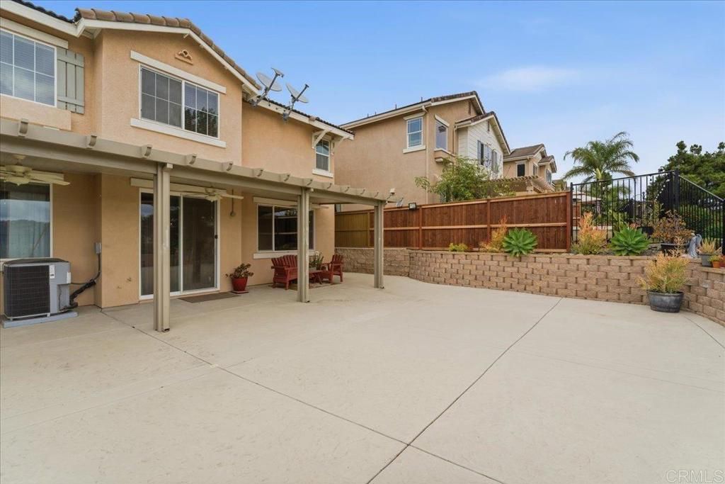 Image 36 of property listing at 745 Helmsdale Road, San Marcos, CA 92069