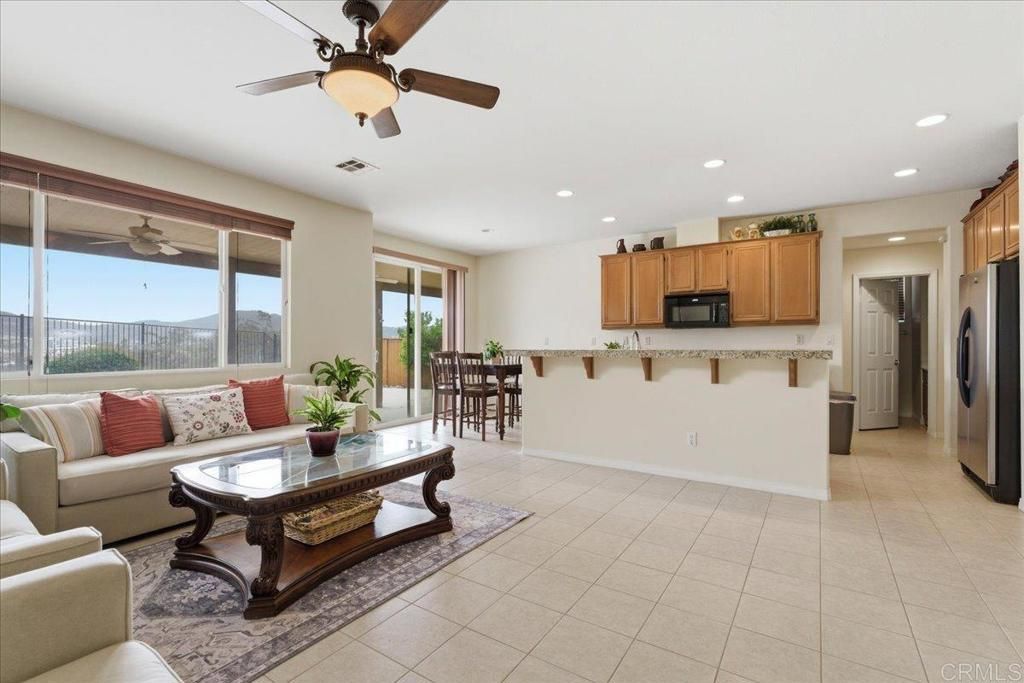 Image 7 of property listing at 745 Helmsdale Road, San Marcos, CA 92069