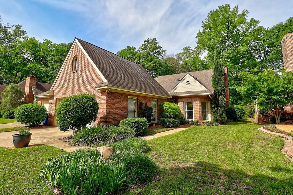 19 Parkplace Court, Dothan, AL 36301