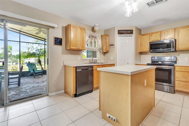 16434 MEREDREW LANE, Clermont, FL 34711