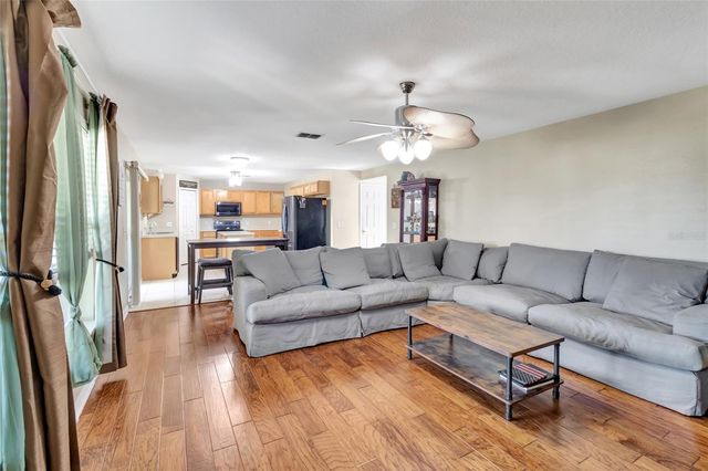 16434 MEREDREW LANE, Clermont, FL 34711