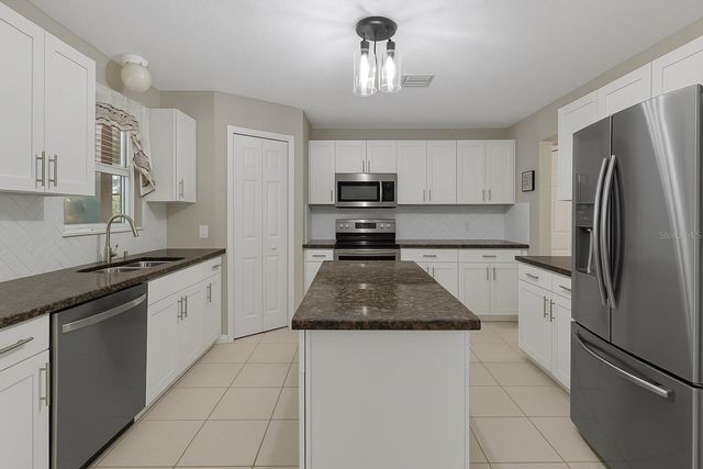 16434 MEREDREW LANE, Clermont, FL 34711