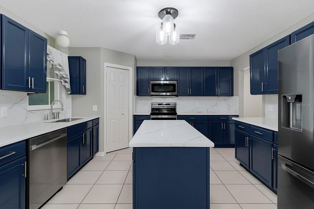 16434 MEREDREW LANE, Clermont, FL 34711