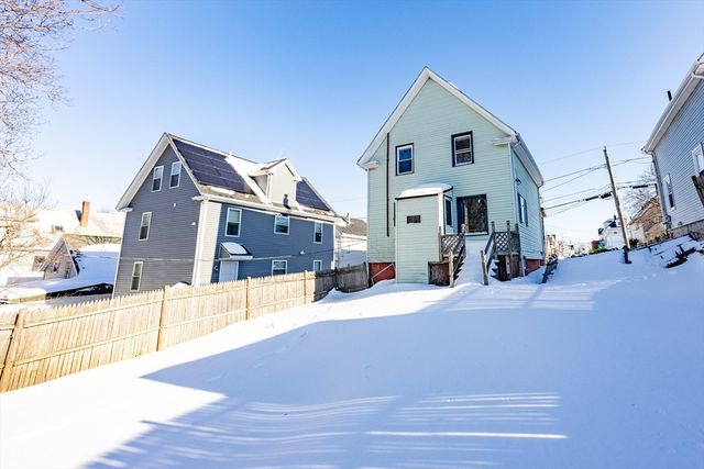 31 Jefferson St, Lynn, MA 01902