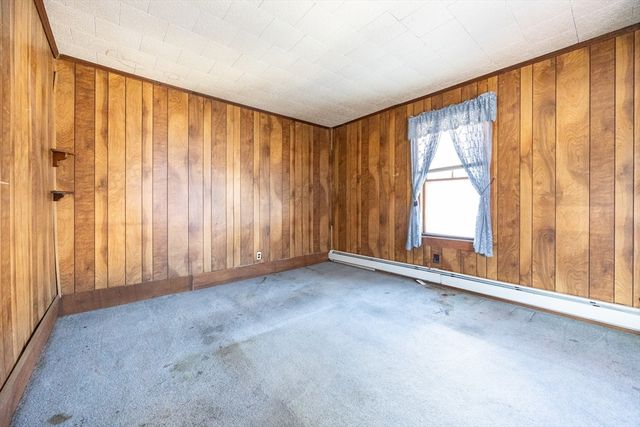 31 Jefferson St, Lynn, MA 01902