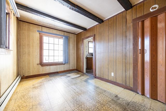 31 Jefferson St, Lynn, MA 01902