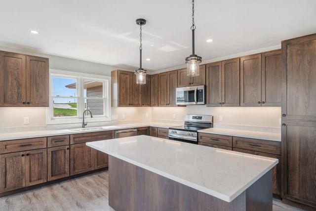 2825 Stonebrook DRIVE, Sheboygan, WI 53081