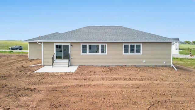 2825 Stonebrook DRIVE, Sheboygan, WI 53081