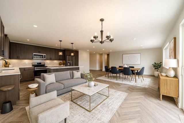 2825 Stonebrook DRIVE, Sheboygan, WI 53081