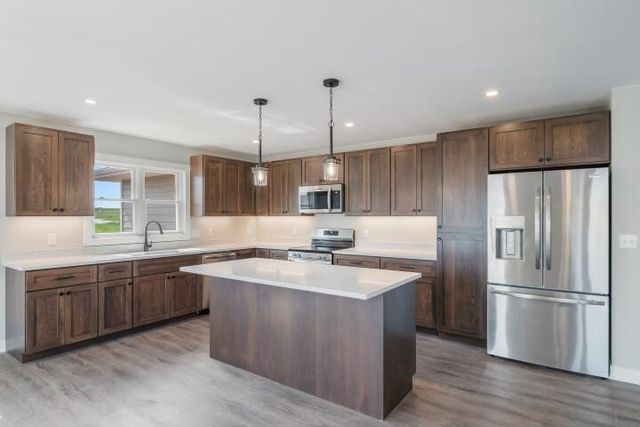 2825 Stonebrook DRIVE, Sheboygan, WI 53081