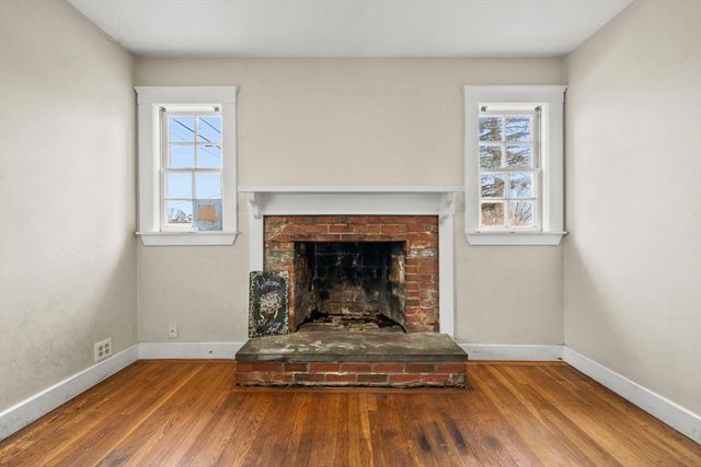 10 Cottage Avenue, Danvers, MA 01923